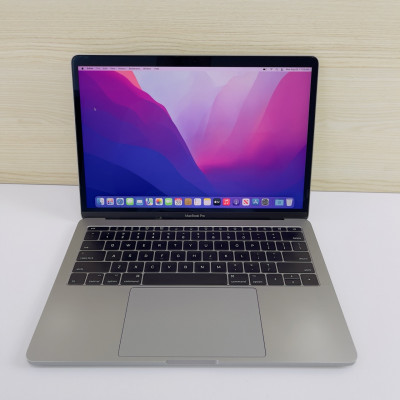 MacBook Pro 13 2017 Space  i7 2.5ghz 16/512
